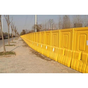 辽源市公路高栏水马厂家_道路围栏水马_厂家_价格